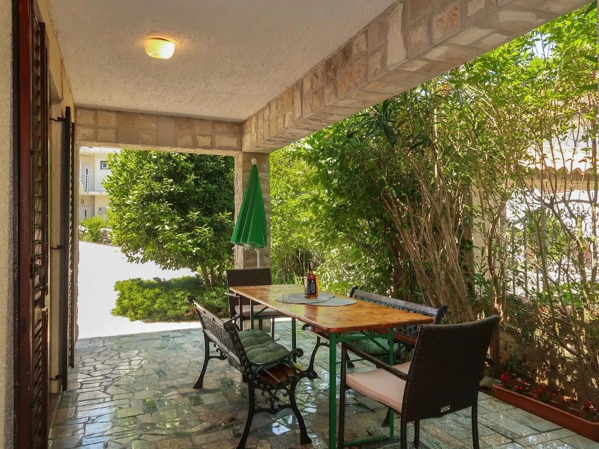 Holiday Home Maravic - Mlk161 By Interhome Dobrinj